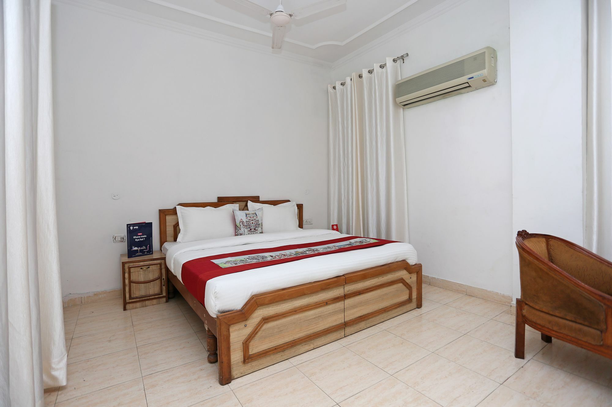 Oyo 10072 Hotel Amrit Regency Dehradun Eksteriør billede