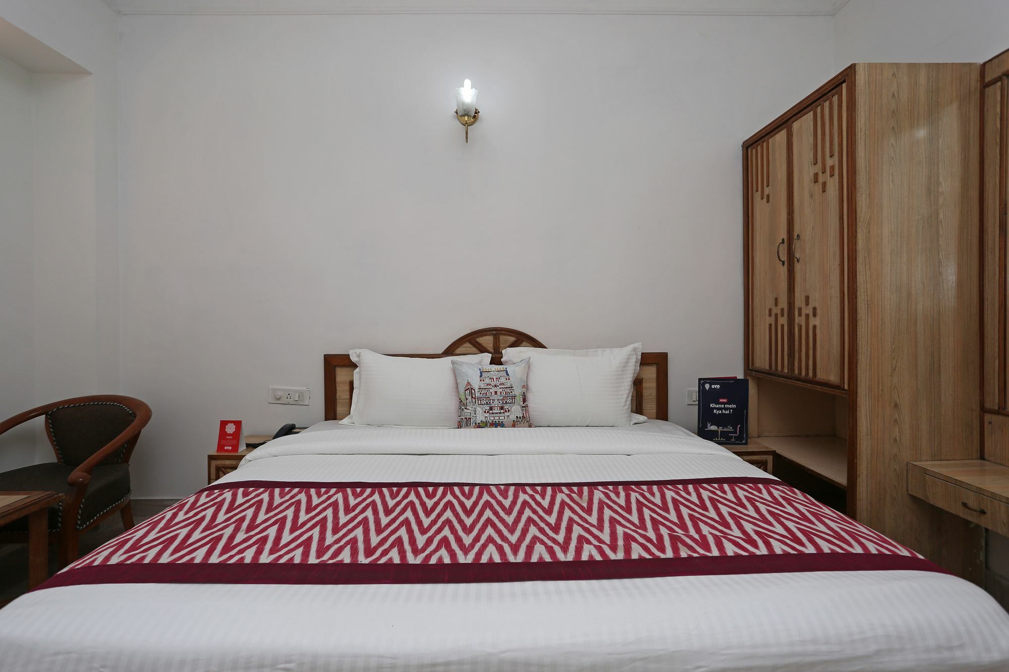Oyo 10072 Hotel Amrit Regency Dehradun Eksteriør billede