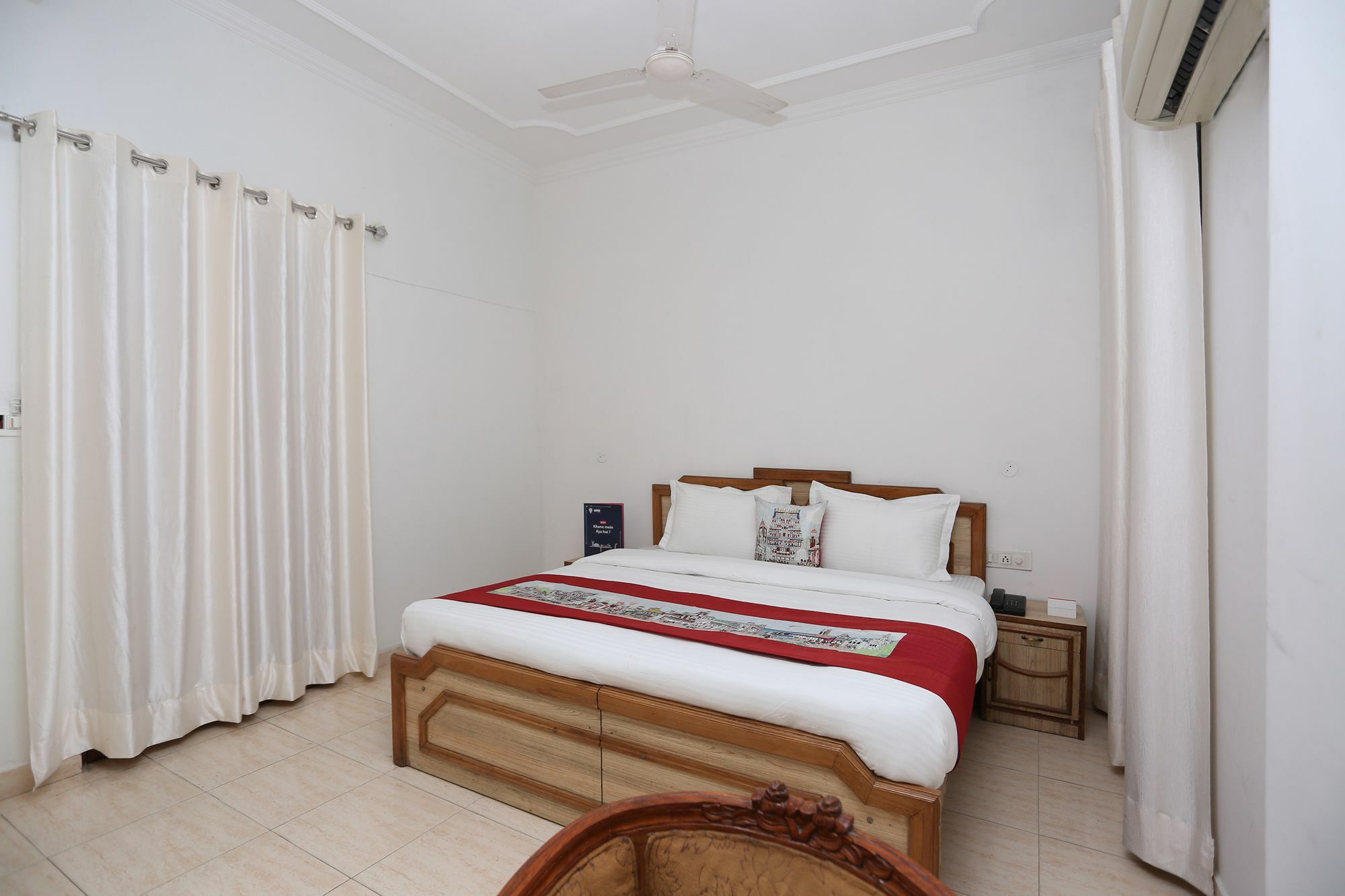 Oyo 10072 Hotel Amrit Regency Dehradun Eksteriør billede